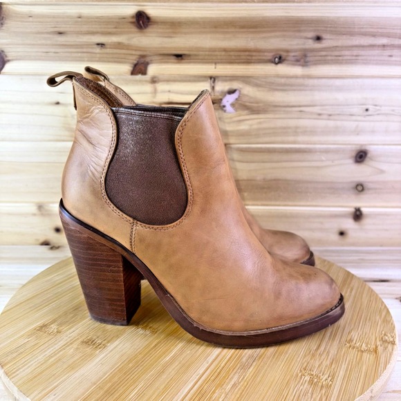 Shoemint Boots Womens 7.5 Spence Cognac Brown Leather Ankle Bootie - Picture 2 of 13